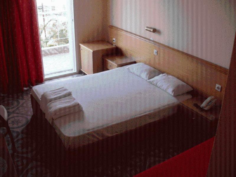 Hotel Aphroditi Agia Paraskevi  Eksteriør billede